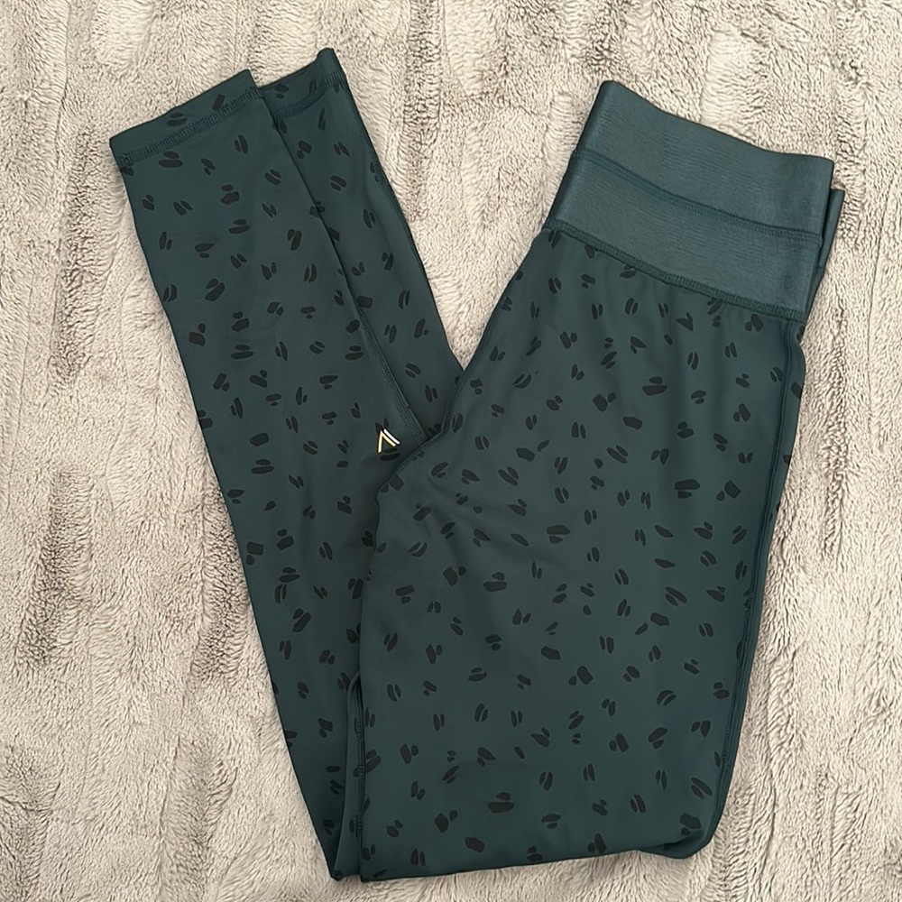 Vull Sport Ultra High Waist Leggings Size Small Worn 2x